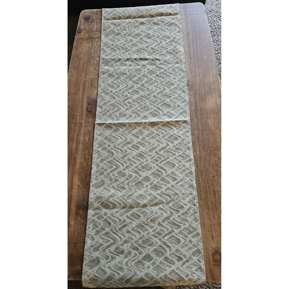 RENNIE & ROSE Coastal Collection 76" Table Runner - REFLECTIONS - Green - NEW